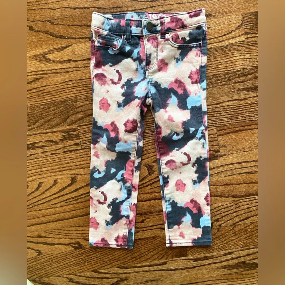 GAP Kids Jeans in Pink, Blue, Black Floral Print